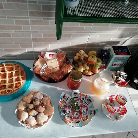 Good Morning Shopping Bed & Breakfast Serravalle Scrivia Exterior foto