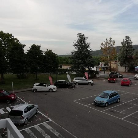 Good Morning Shopping Bed & Breakfast Serravalle Scrivia Exterior foto