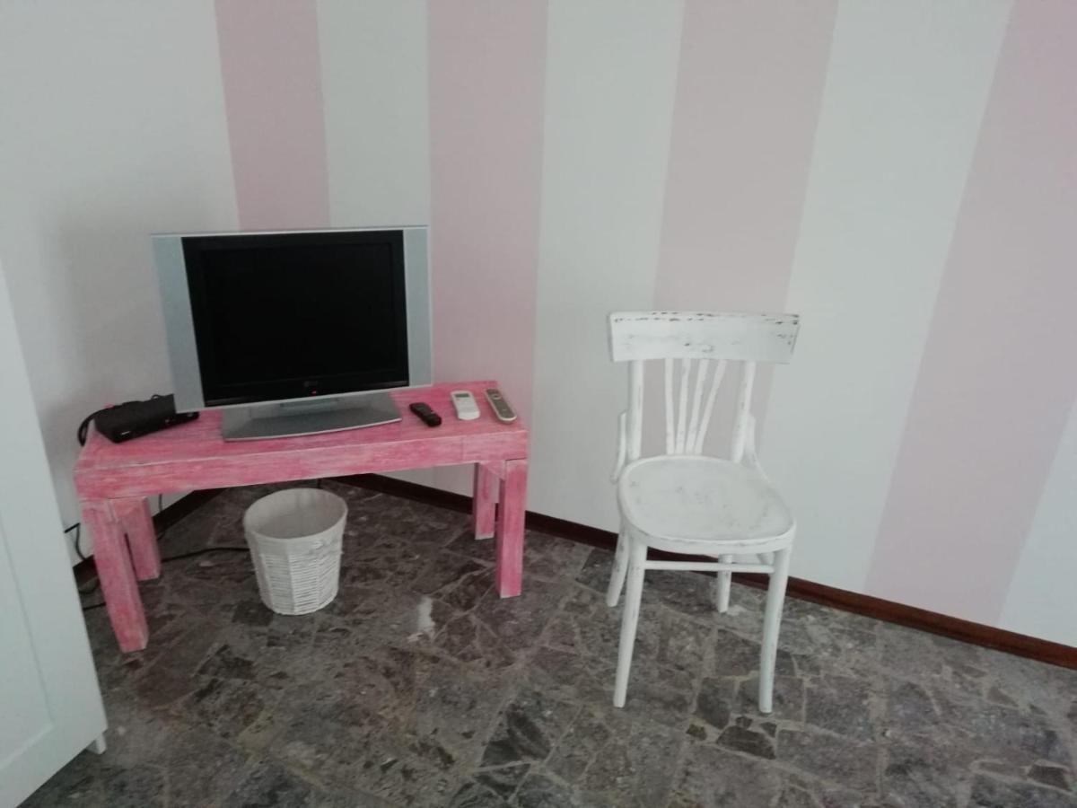 Good Morning Shopping Bed & Breakfast Serravalle Scrivia Exterior foto
