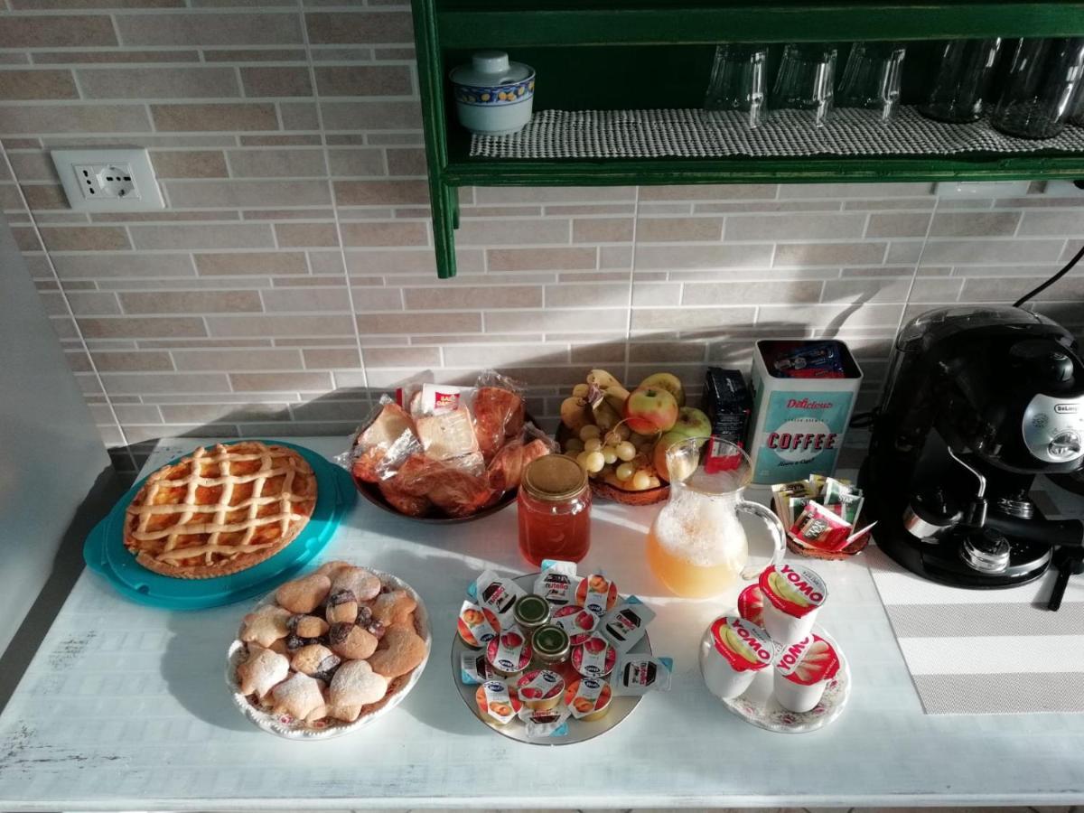 Good Morning Shopping Bed & Breakfast Serravalle Scrivia Exterior foto
